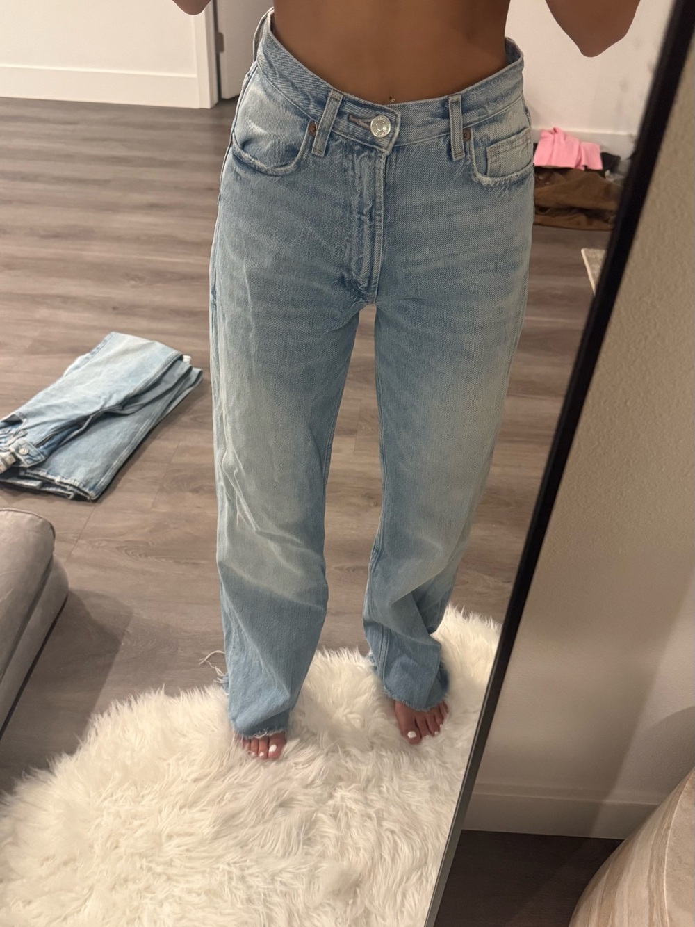 Zara Light Blue Straight-Leg Women’s Jeans